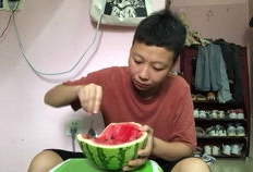 买吃瓜视频网红,揭秘吃瓜视频网红的崛起之路